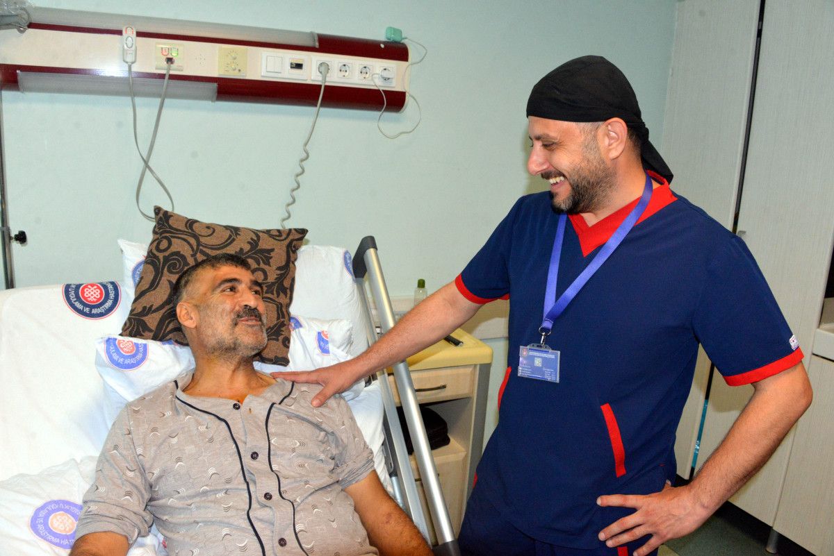 Yaşam Sevgisiyle Yolculuk: Beyin Tümöründen Kalp Ameliyatına Uzanan 10 Yıllık Umut Hikayesi