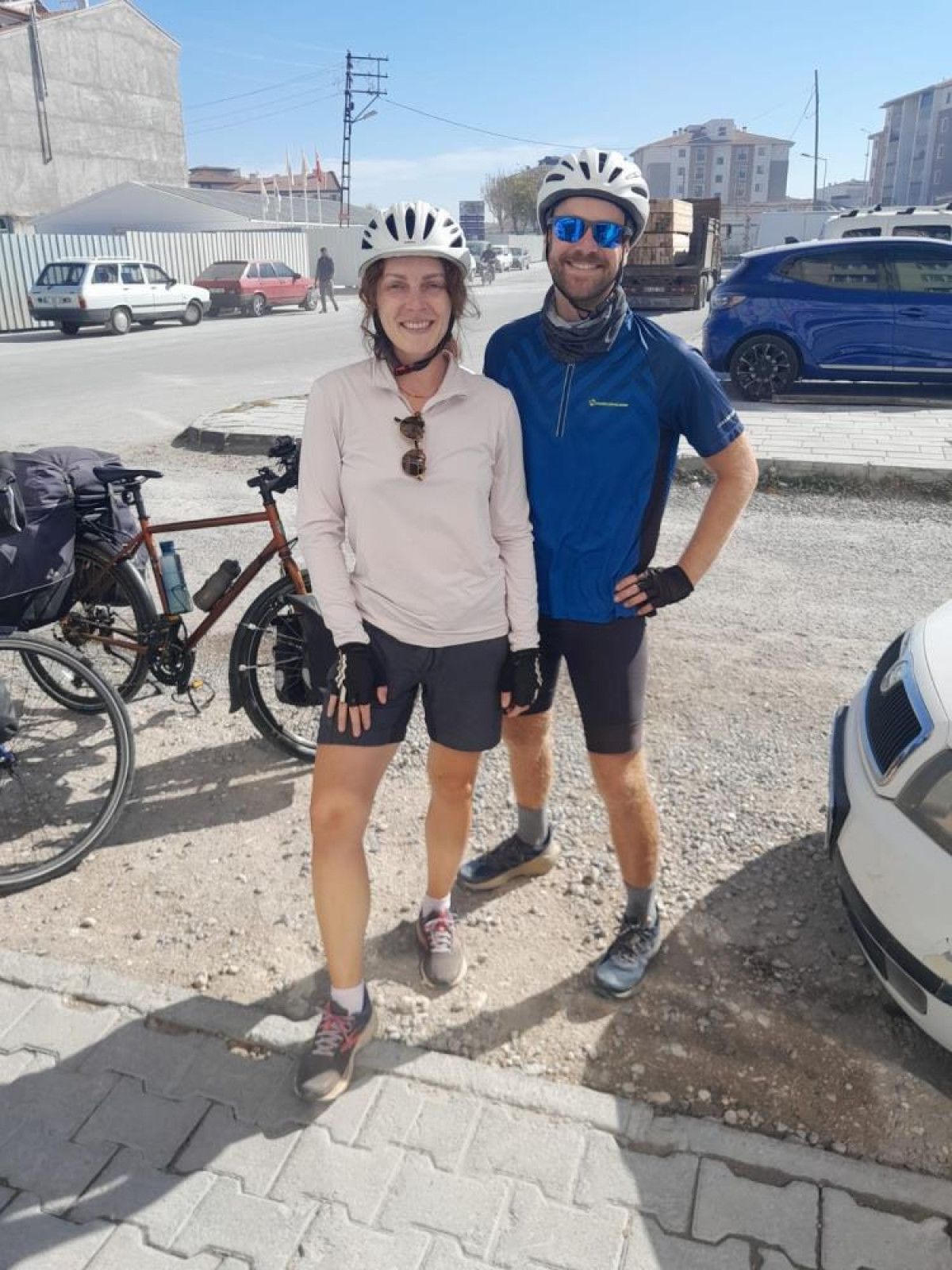 Avrupa'dan Türkiye'ye Uzanan Bisiklet Yolculuğu: Nadine'in Rotası ve Hedefleri