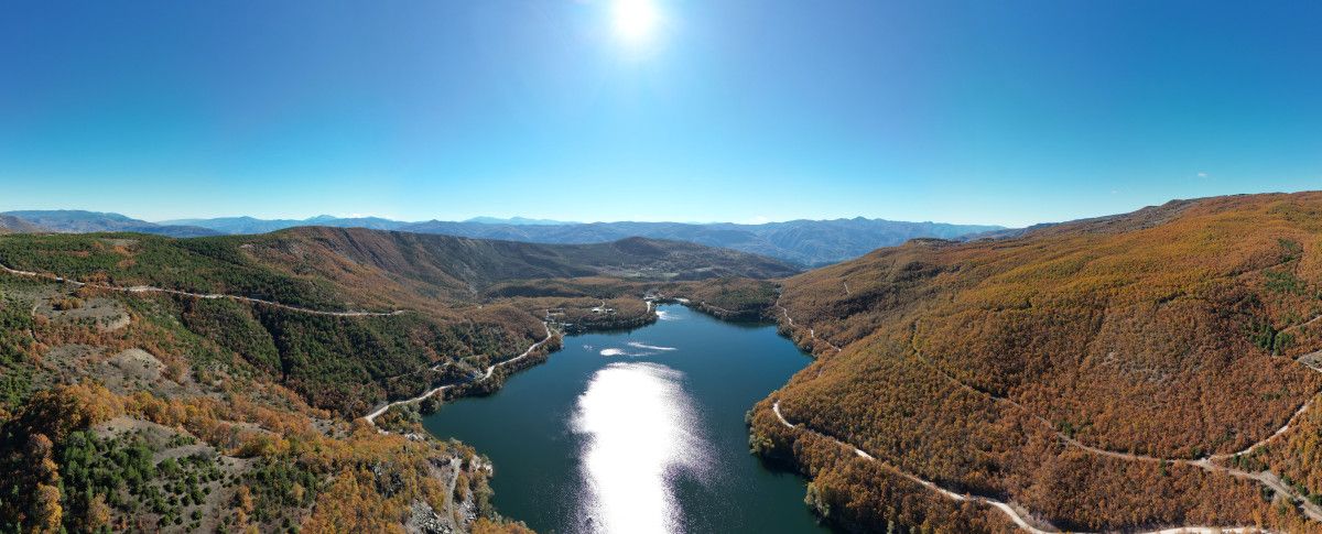 Zinav Gölü: Tokat'ın Heyelan Set Gölleri Arasında Parlayan Doğa Cenneti