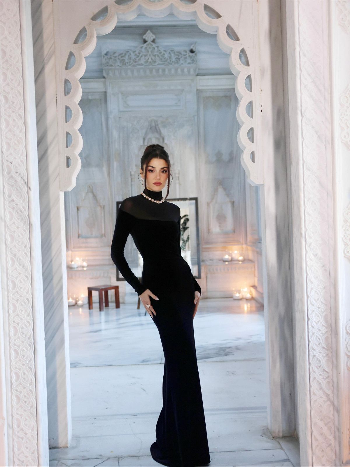 Hande Erçel ve Hakan Sabancı Büyük Ayrılık Sonrası Milano Modasıyla Yeniden Gündemde