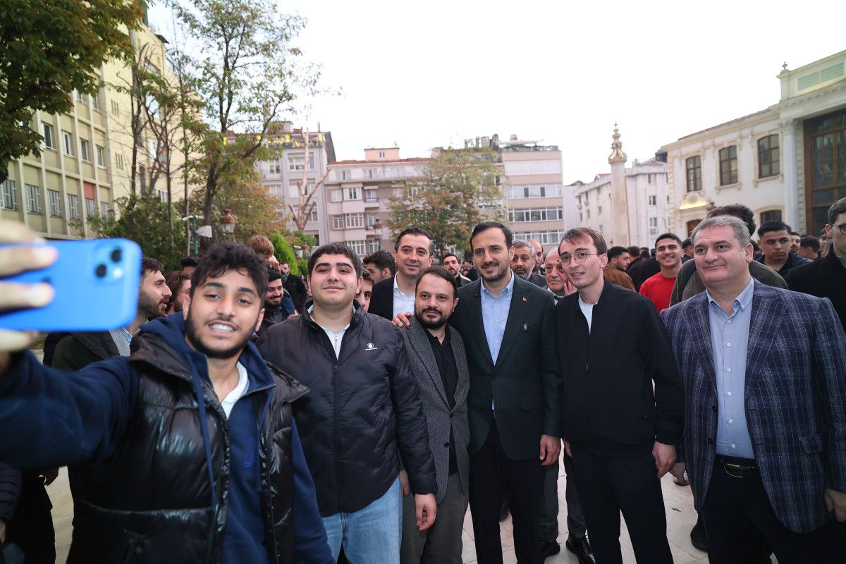 Geleceğe Umut: Gençler Sabah Namazında Omuz Omuza Birleşti