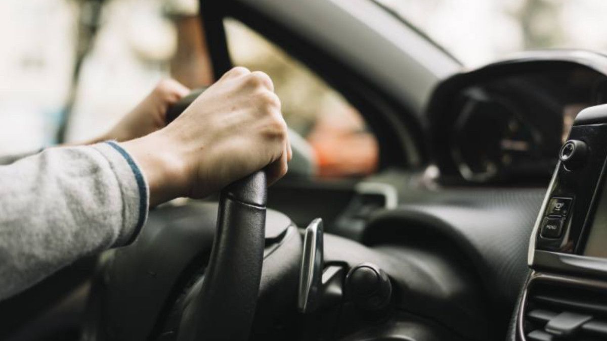 Araç İçinde Hijyen: Sürücüler İçin Kritik Uyarı ve Pratik Önlemler