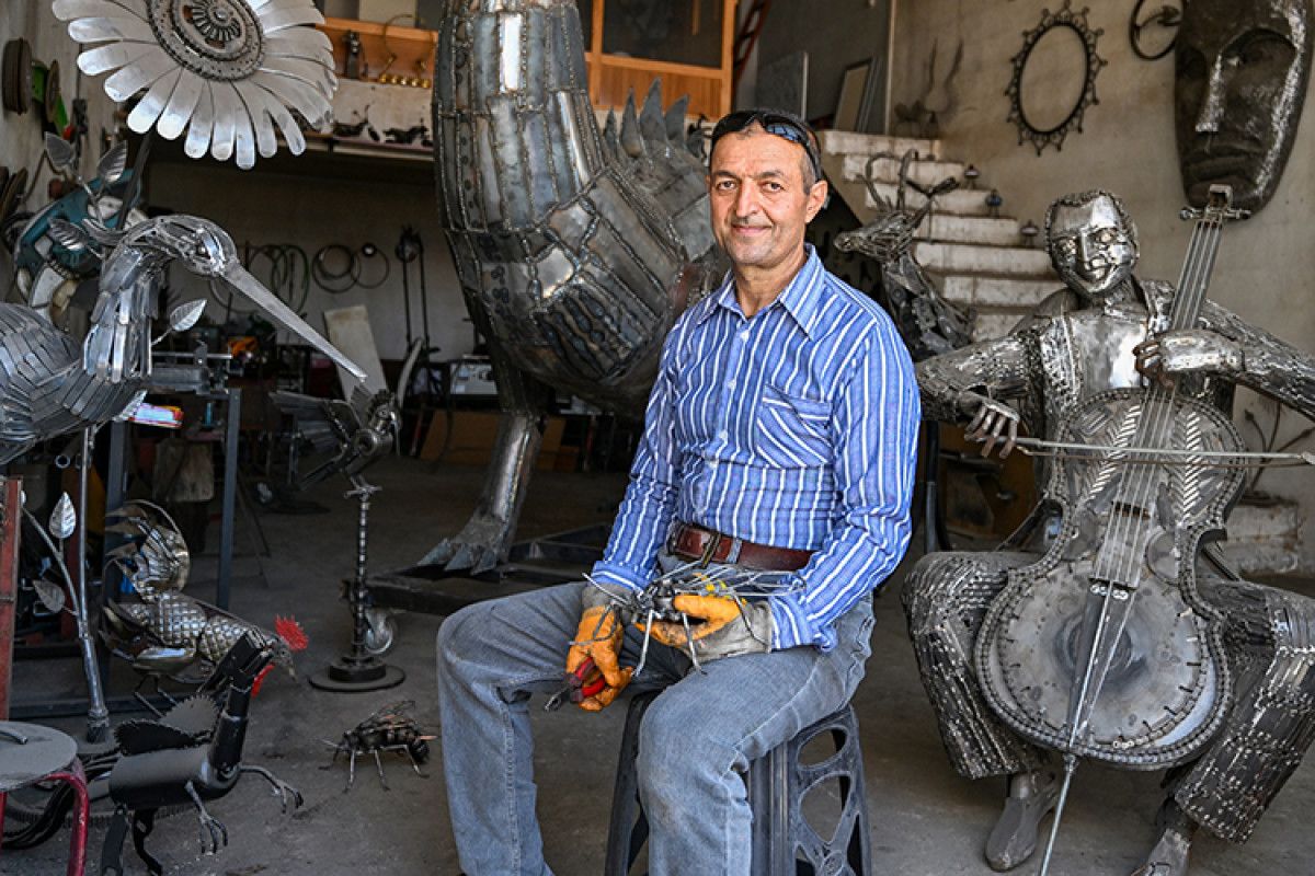 İnci Kefali Heykeliyle Van'ı Duyan Gönüller: Mutii’nin Atölyesinde Yeniden Doğuş