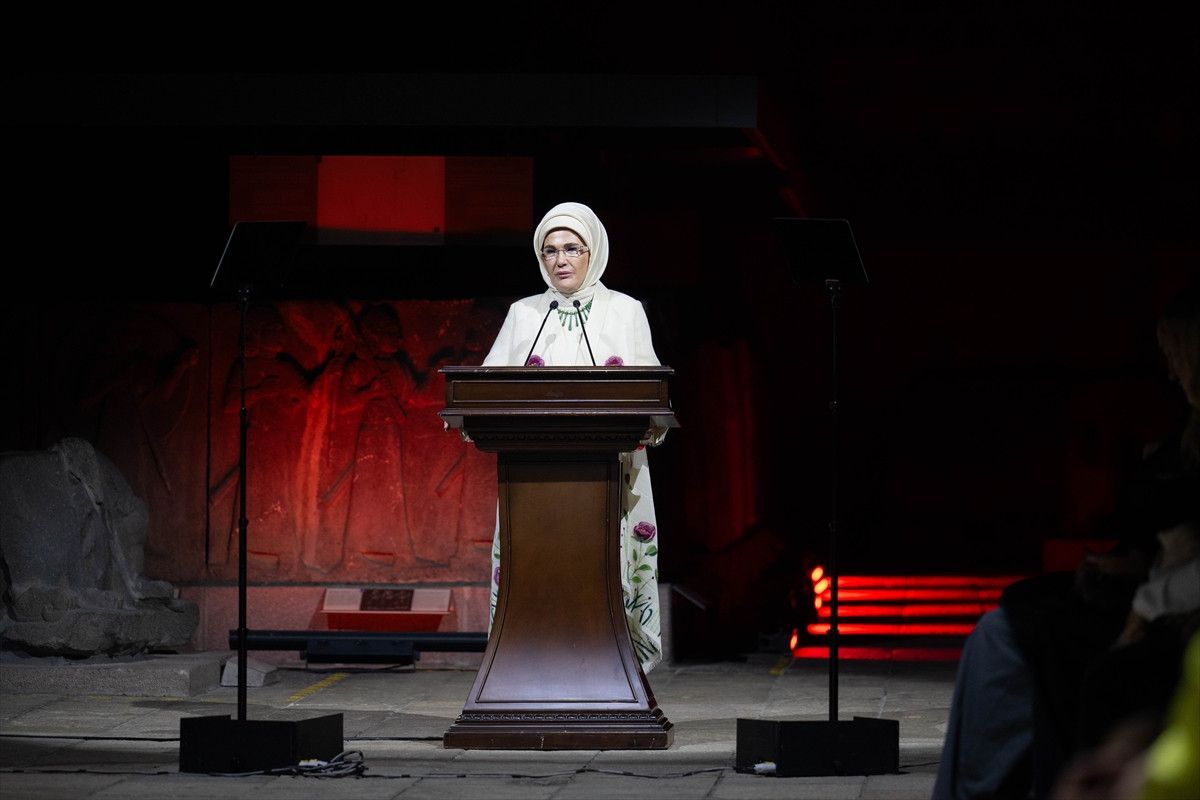 Sof'un Zamansız Yolculuğu: Emine Erdoğan'dan Yeni Bir İlham Hikayesi