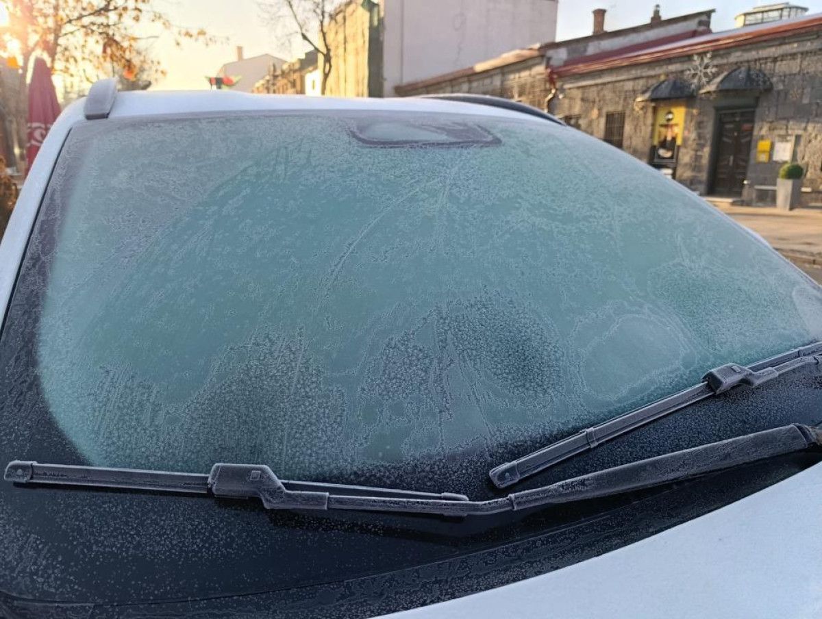 Kars’ta Dışarıda Soğuk Cözümü: Termometre Eksi 15’i Gördü