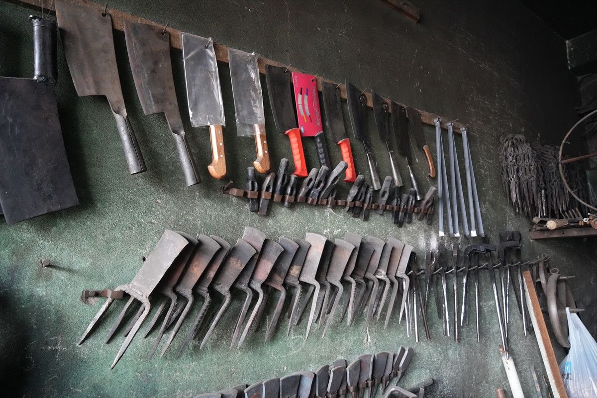 Halit Pınar’ın Demirci Geleneği: 50 Yıldır Ateşte Dövülen Hikâye