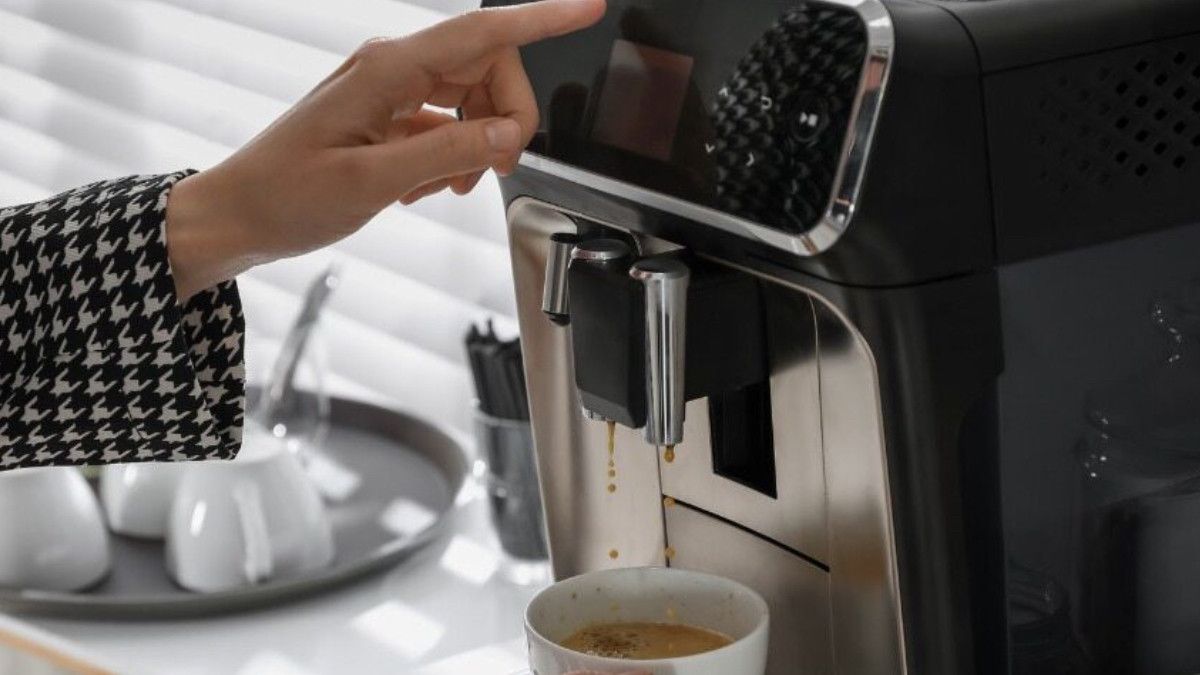 Kahve Tatlandırmada Tuzun Şaşırtan Etkisi: Acılığı Dengeler ve Hijyen Artırır