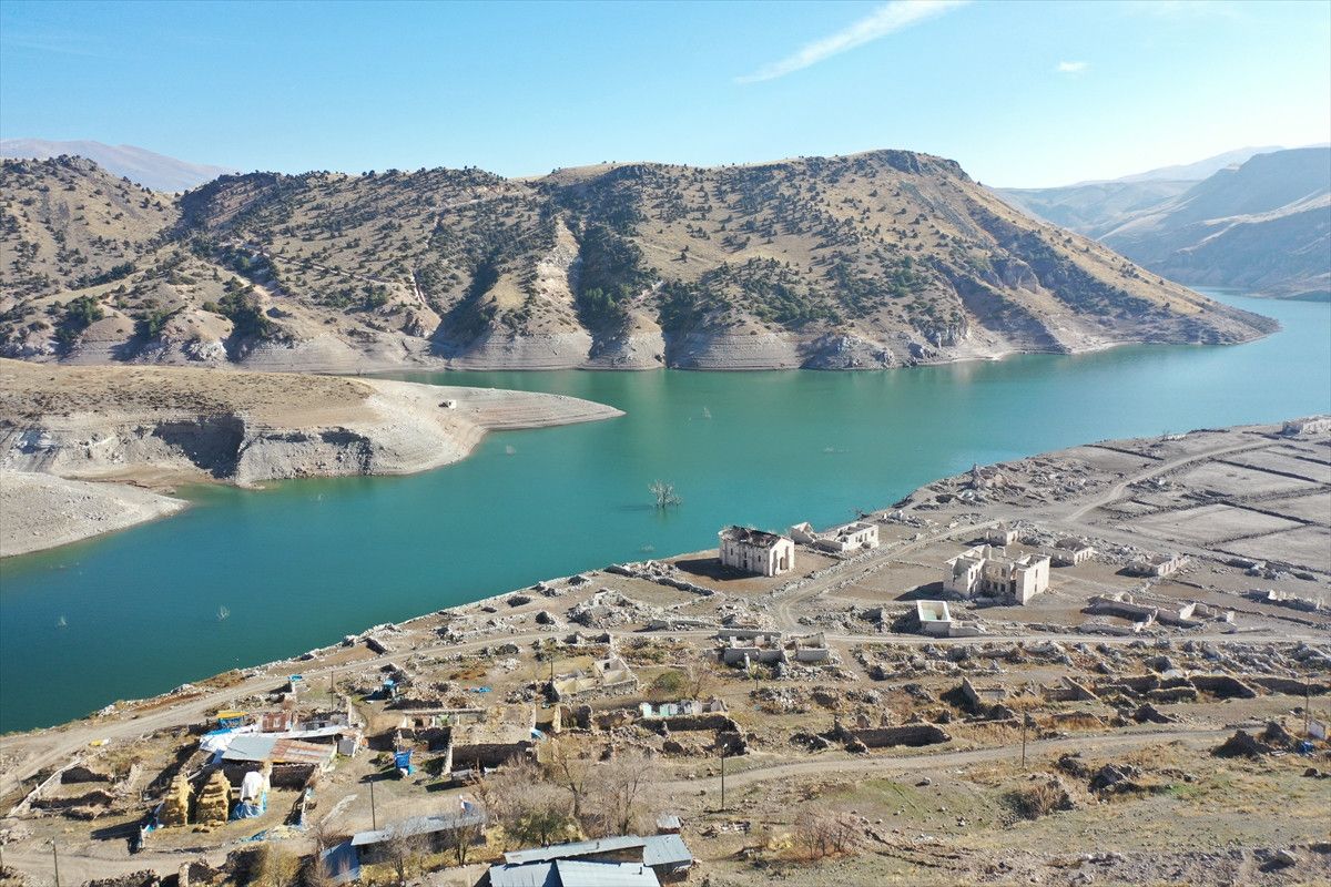 Karakurt HES Barajı Sonrası Köyün Su Altından Sonrası: Geriye Kalanlar