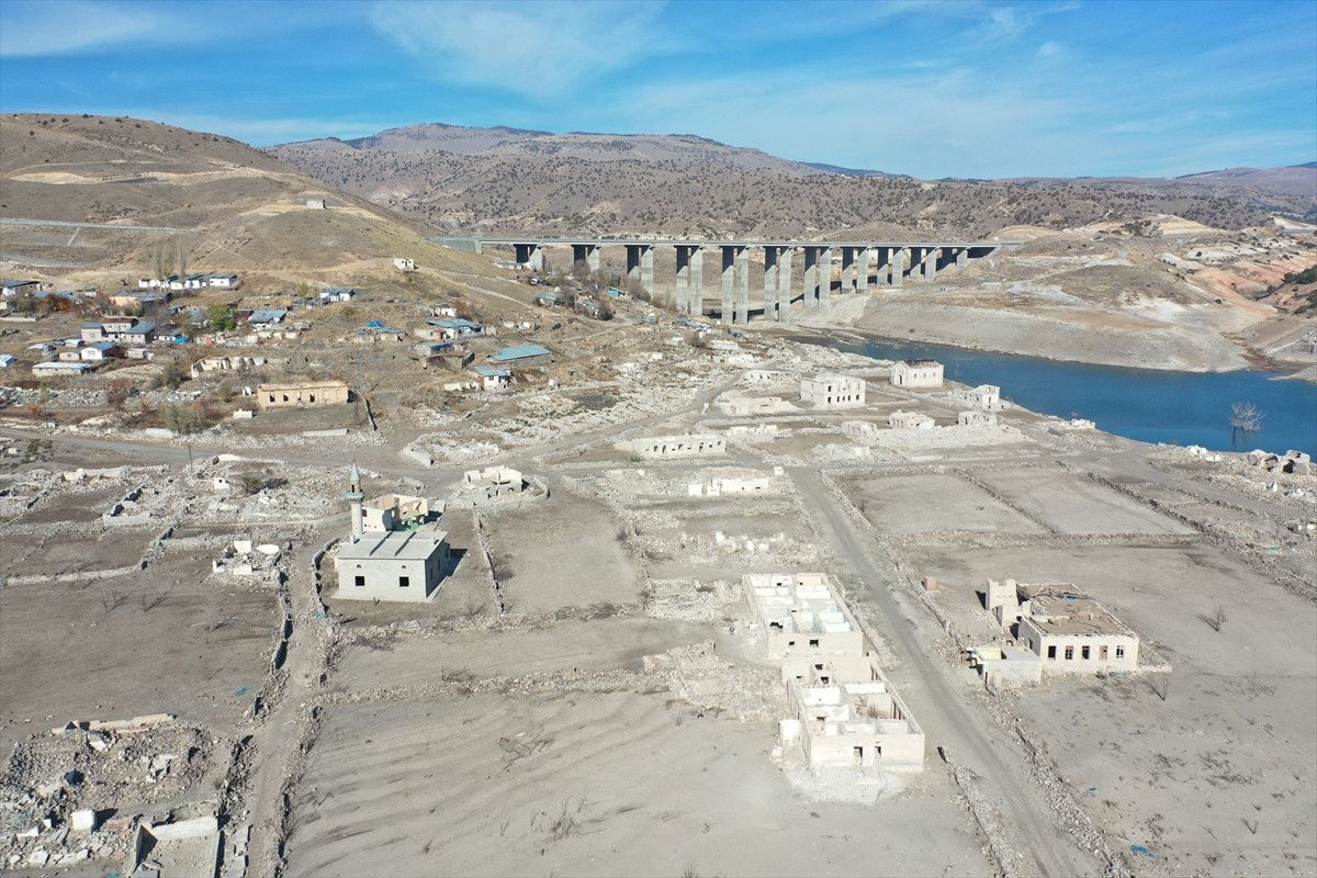 Karakurt HES Barajı Sonrası Köyün Su Altından Sonrası: Geriye Kalanlar