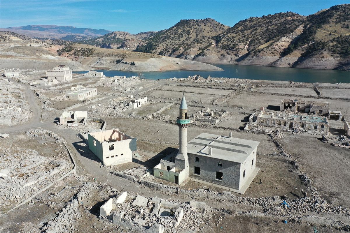 Karakurt HES Barajı Sonrası Köyün Su Altından Sonrası: Geriye Kalanlar