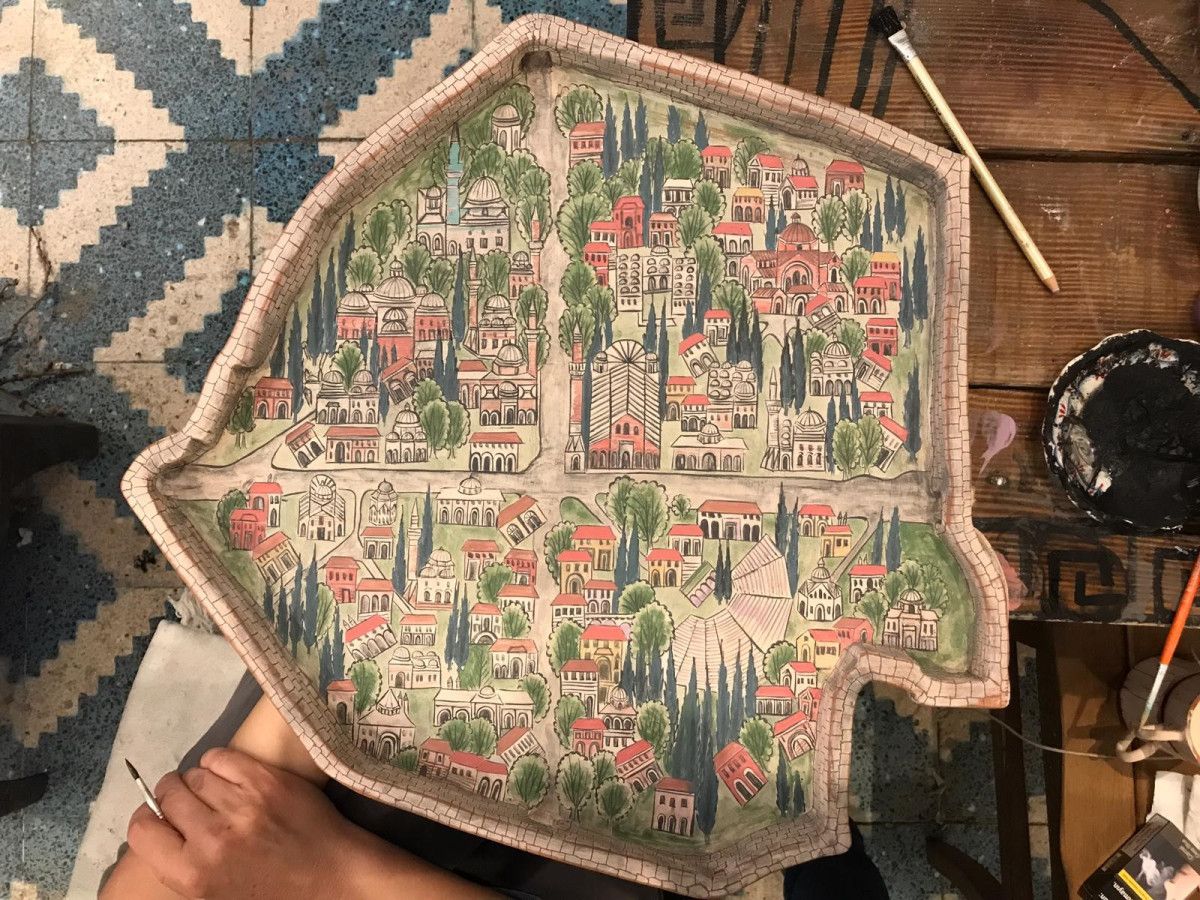 İznik’te Çini Ustasından Papa 14’üncü Leo’ya Özel Minyatür: Kültürel Miras Köprüsü