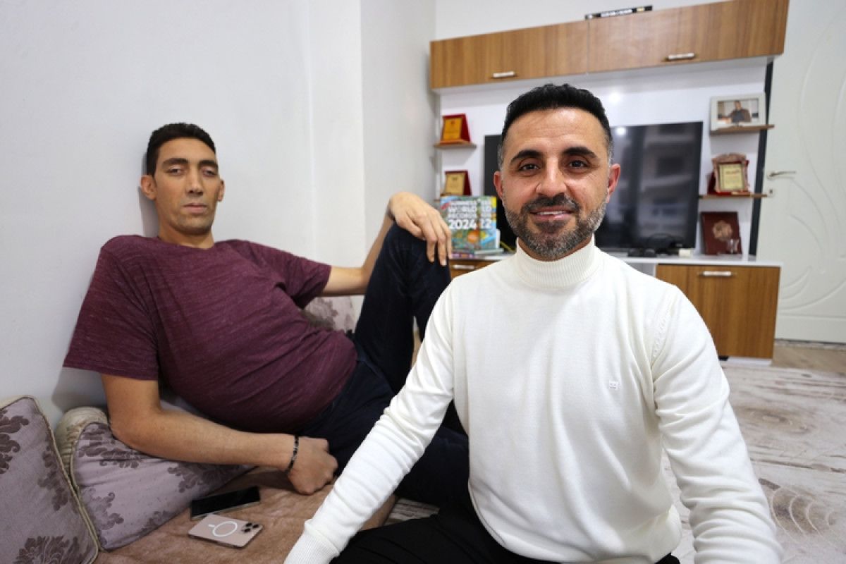 Sultan Kösen Londra’da Guinness Rekorları İçin Hazırlanıyor: Belgesel Çekimlerine Gidiyor