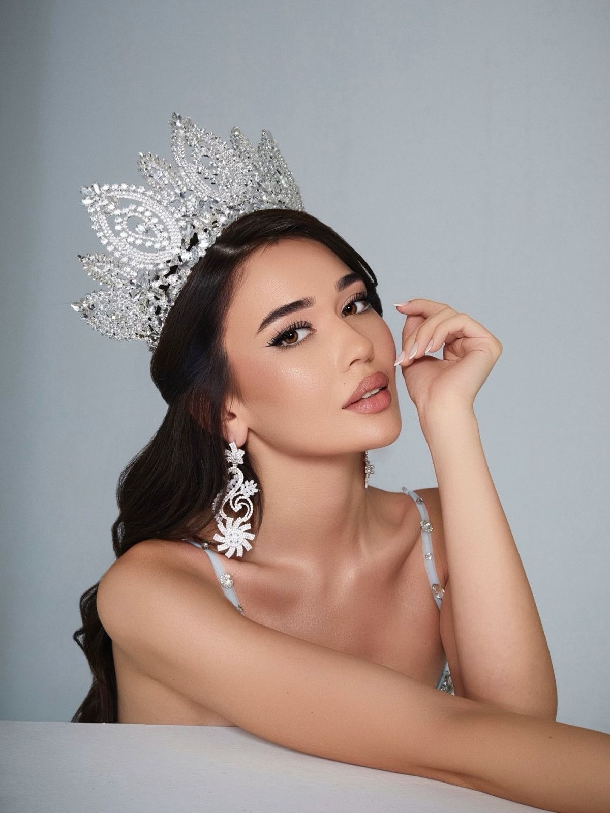 Türkiye'nin Miss Universe 2025 Macerasında Gözlerden Kaçan Olaylar ve Tepkiler