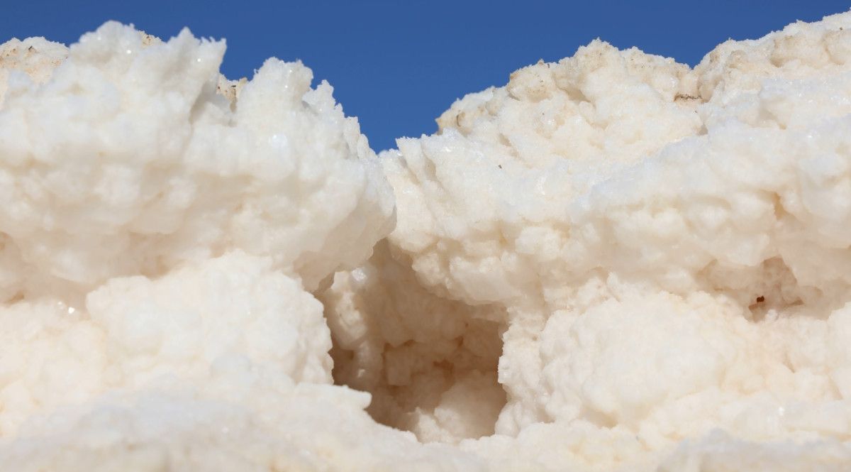 Tuz Gölü'nün Kırmızı Alarmı: Küçülme Hızı Artıyor ve Su Kuyularına Dikkat Çekiliyor