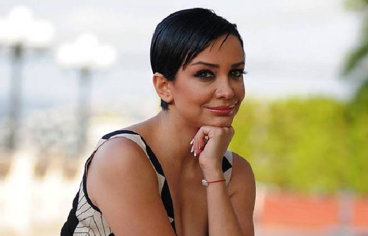 Evrim Akın: Sahne Arkasındaki Öğrenimler ve Kısa Evliğine Dair Hatıratlar