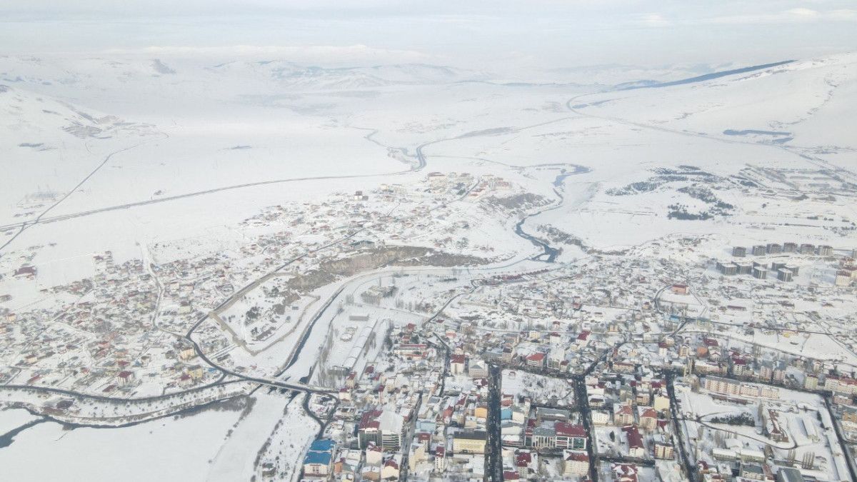 Kar Yağışıyla Şehri Sardı: Ardahan’ın Ulaşım ve Kamu Hizmetlerinde Hızlı Müdahale