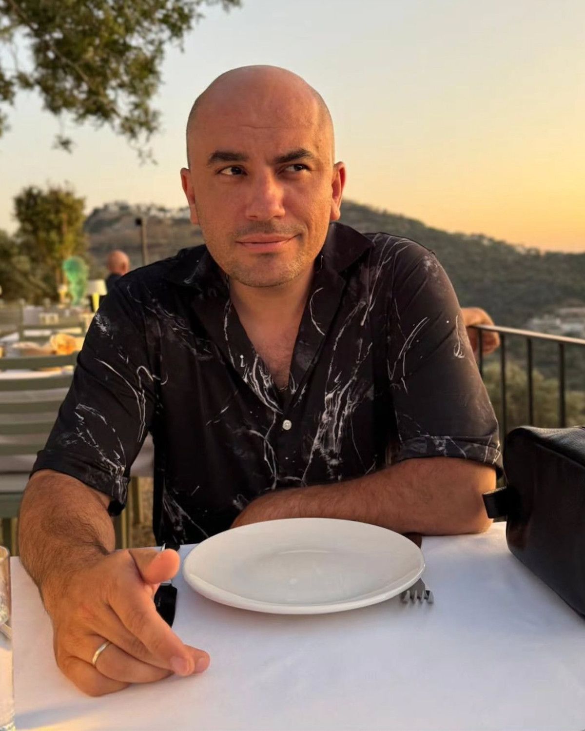 Giray Altınok: Ev, Araba ve Emeklilik Üzerine Net Mesaj