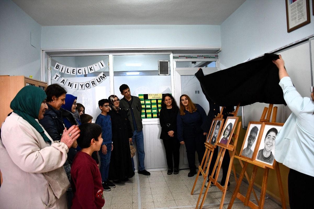 Mutluluğun Portreleri: Özel Eğitim Öğrencileri İçin Düzenlenen Karakalem Yolculuğu