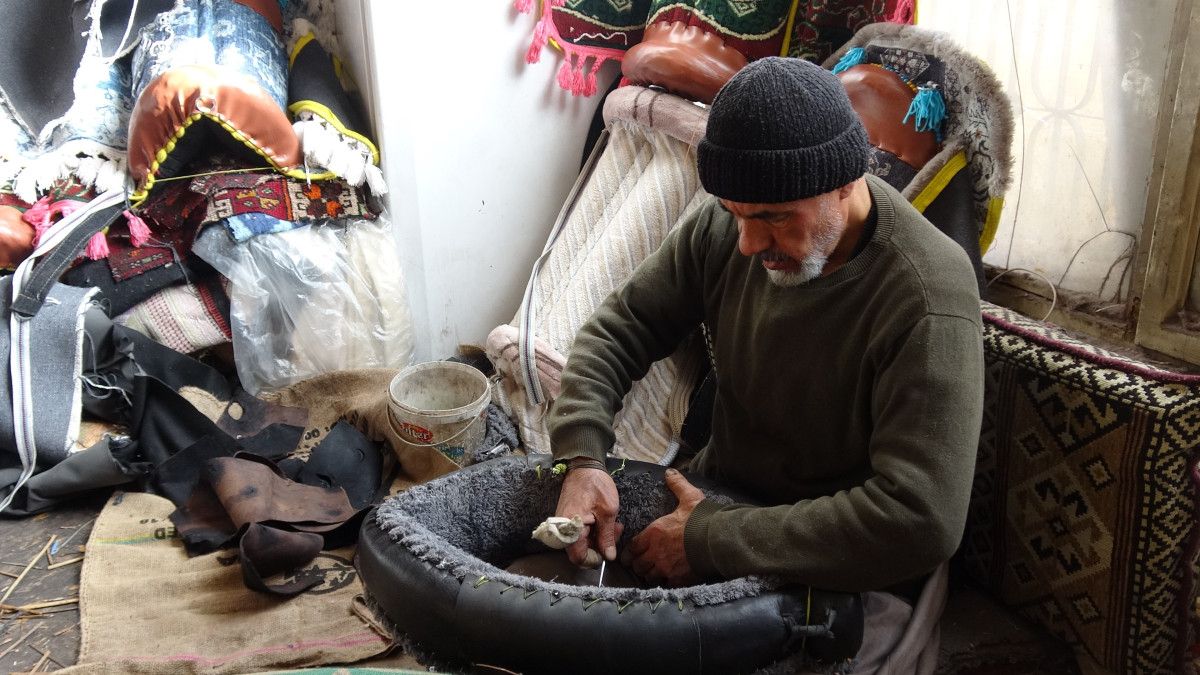 55 Yıllık Meslek Tutkusu: Gaziantep’te Semer Ustası Ali Danaoğlu’nun Gelenekle Mücadelesi