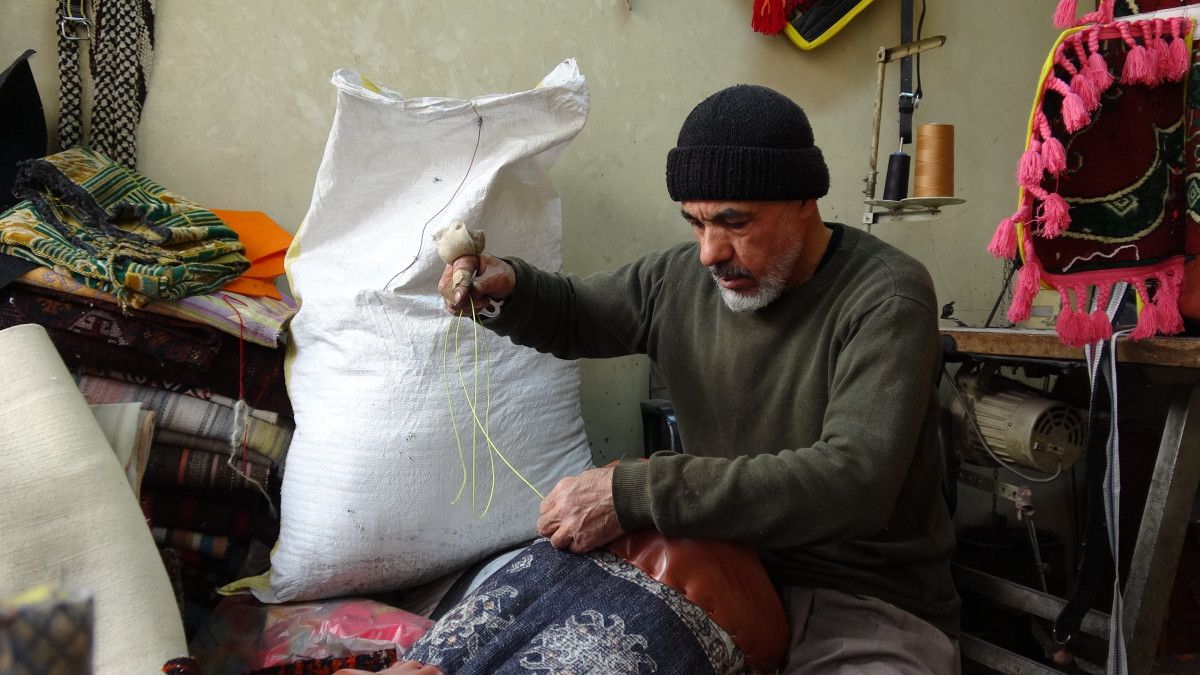 55 Yıllık Meslek Tutkusu: Gaziantep’te Semer Ustası Ali Danaoğlu’nun Gelenekle Mücadelesi