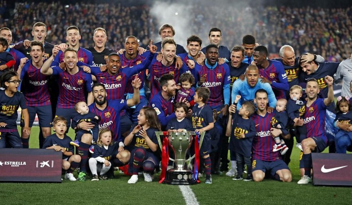 Barcelona'dan gelir rekoru