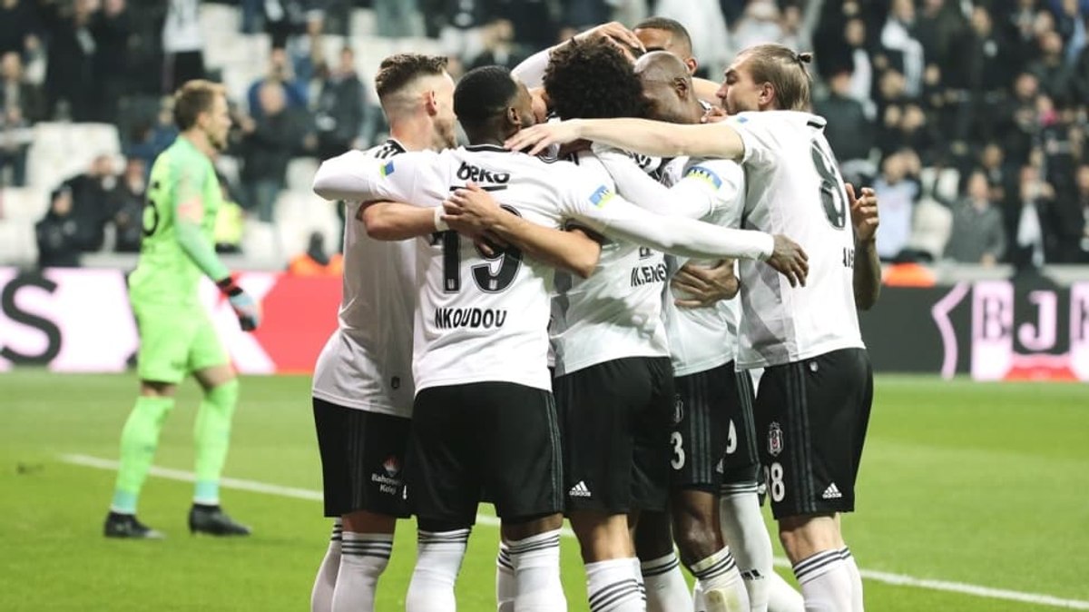 Beşiktaş'ta yabancılara izin çıktı