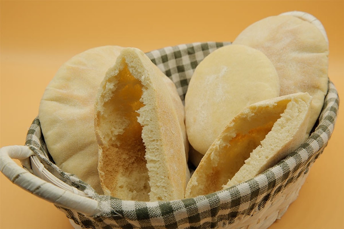 Sahura sandviçlik: Pita ekmeği
