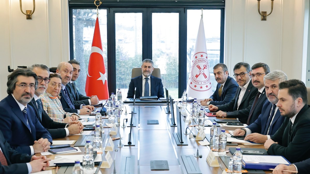 Hazine ve Maliye Bakanı Nureddin Nebati: Yılın ilk Finansal İstikrar Komitesi toplantısını gerçekleştirdik