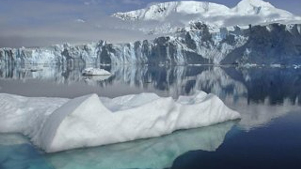 Antarktika'dan Kilis büyüklüğünde buzul koptu