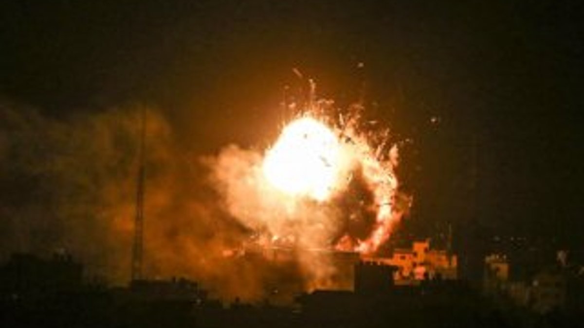 İsrail yine Gazze'yi vurdu