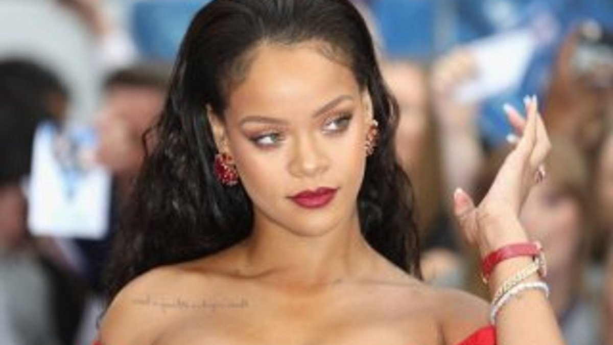 Rihanna’dan yeni albüm müjdesi