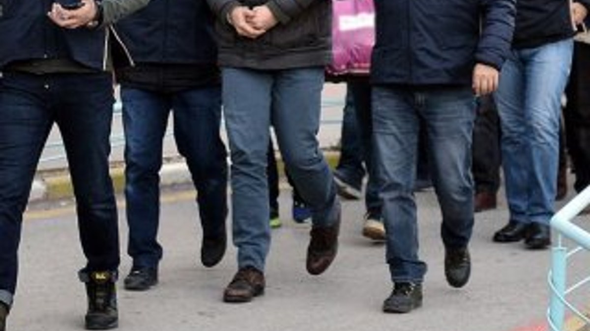İzmir merkezli 4 ilde 23 kişi hakkında FETÖ operasyonu