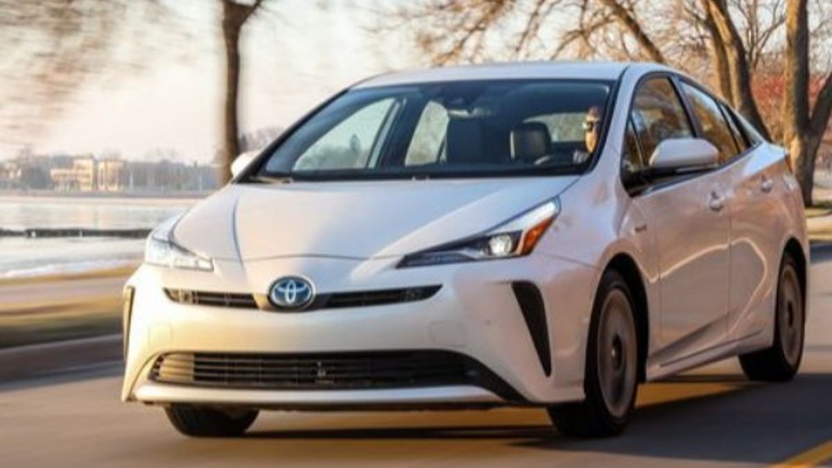 Toyota 267 bin Prius modelini geri çağırıyor