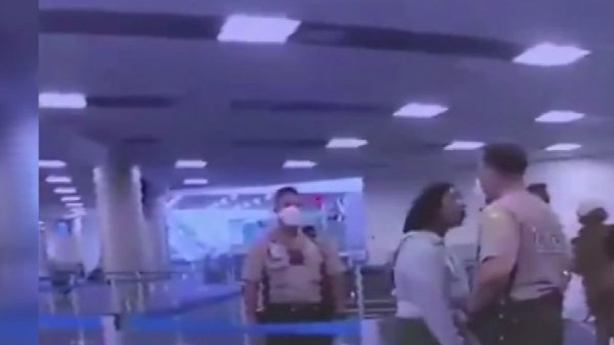 ABD’de polis siyahi kadına yumruk attı
