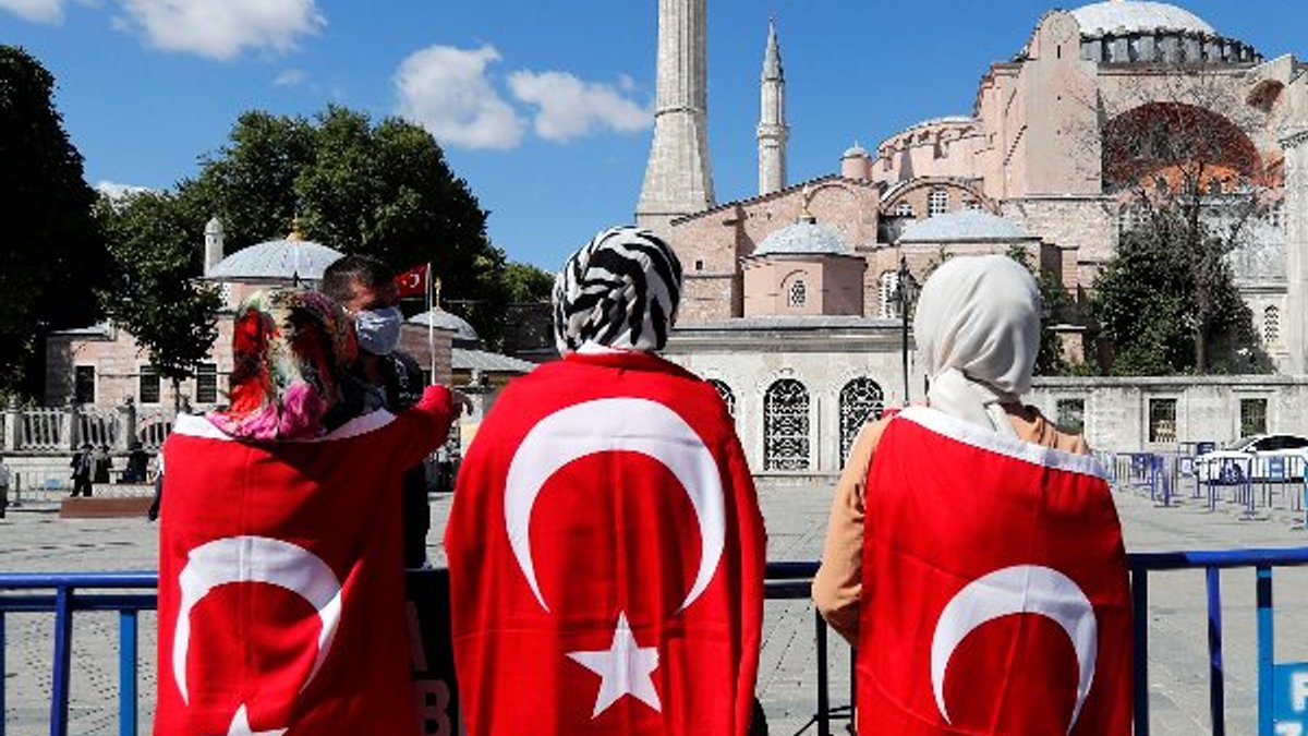 Türkiye, farklı inançlara hoşgörüde Batı'nın 5 kat önünde