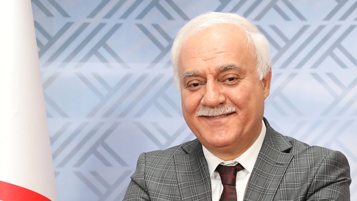 Nihat Hatipoğlu'ndan 'kabuklu deniz ürünleri helal mi' açıklaması