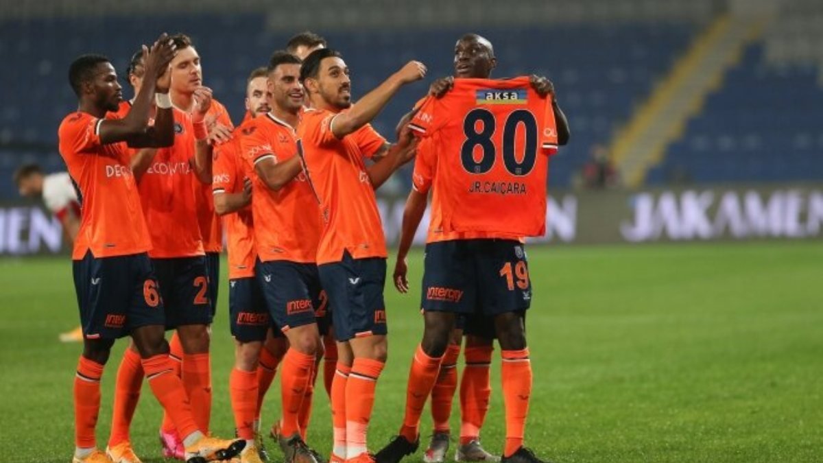 Başakşehir-PSG maçının muhtemel 11'leri