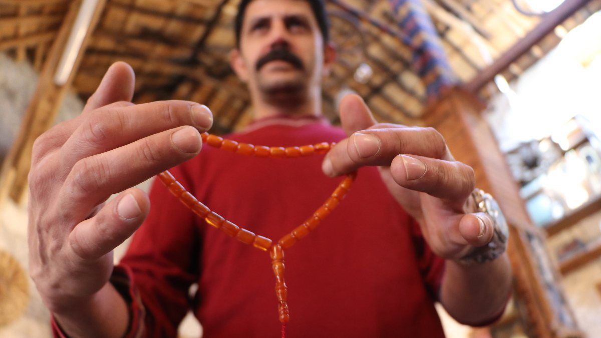 Şanlıurfa’da araba fiyatına tespih satıldı