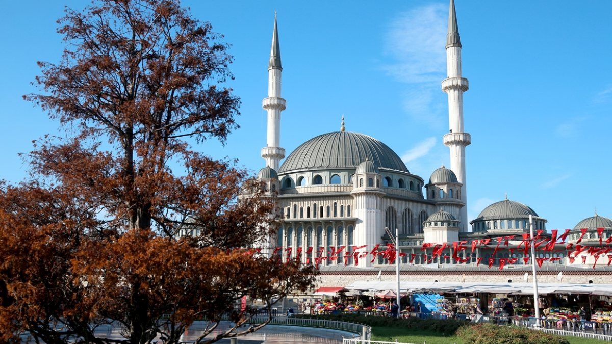 Taksim Camii'nin açılış tarihi