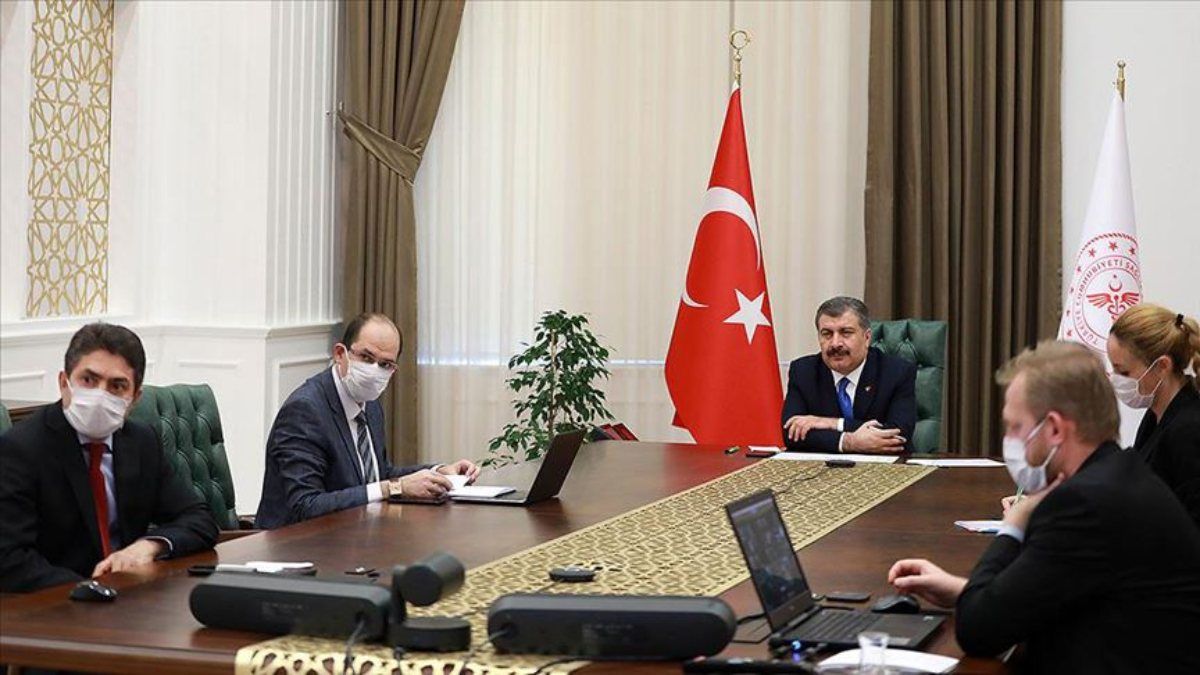 Koronavirüs Bilim Kurulu, 'aşı' gündemiyle toplandı