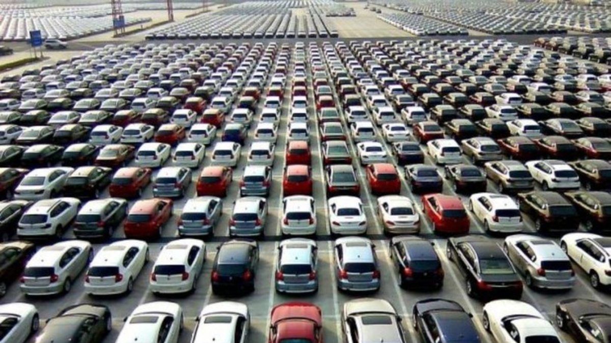 Avrupa otomobil pazarı yüzde 24,3 daraldı