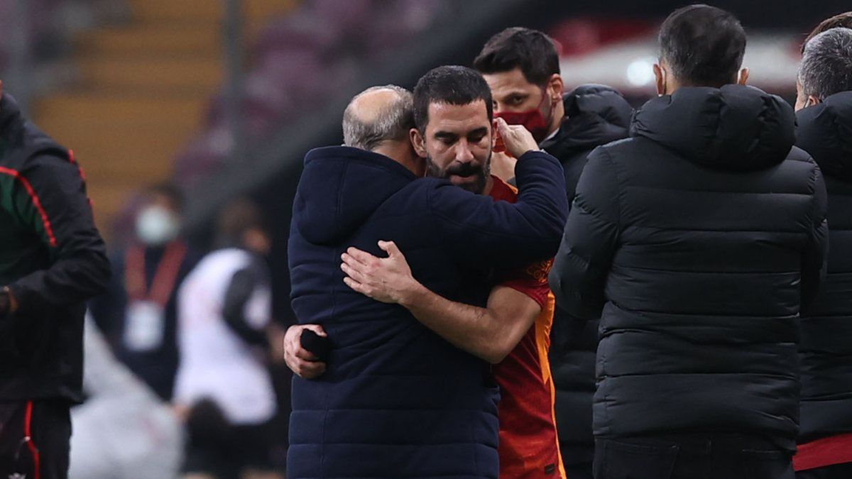 İrfan Can, Arda Turan'ın Fatih Terim paylaşımını beğendi
