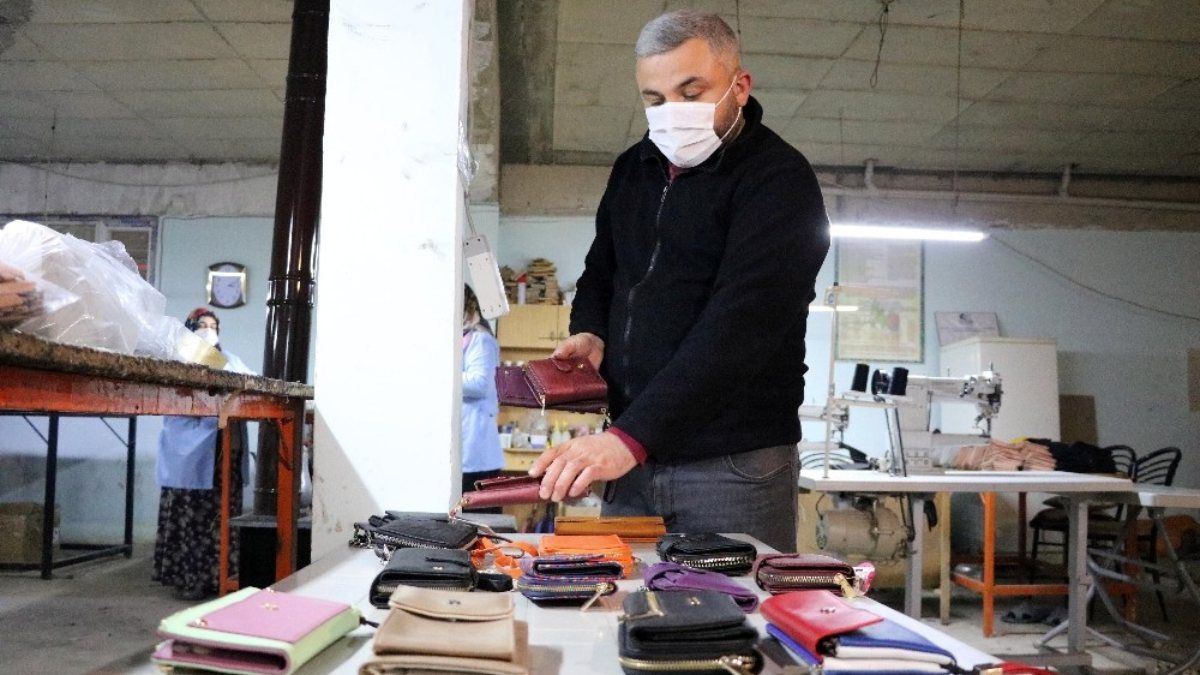 İstanbul'da fabrika işçisiyken, kendi işinin patronu oldu