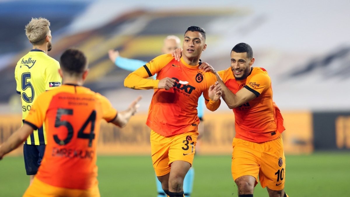 Ahmed Hassan ve Mido'dan, Mostafa Mohamed'e övgü