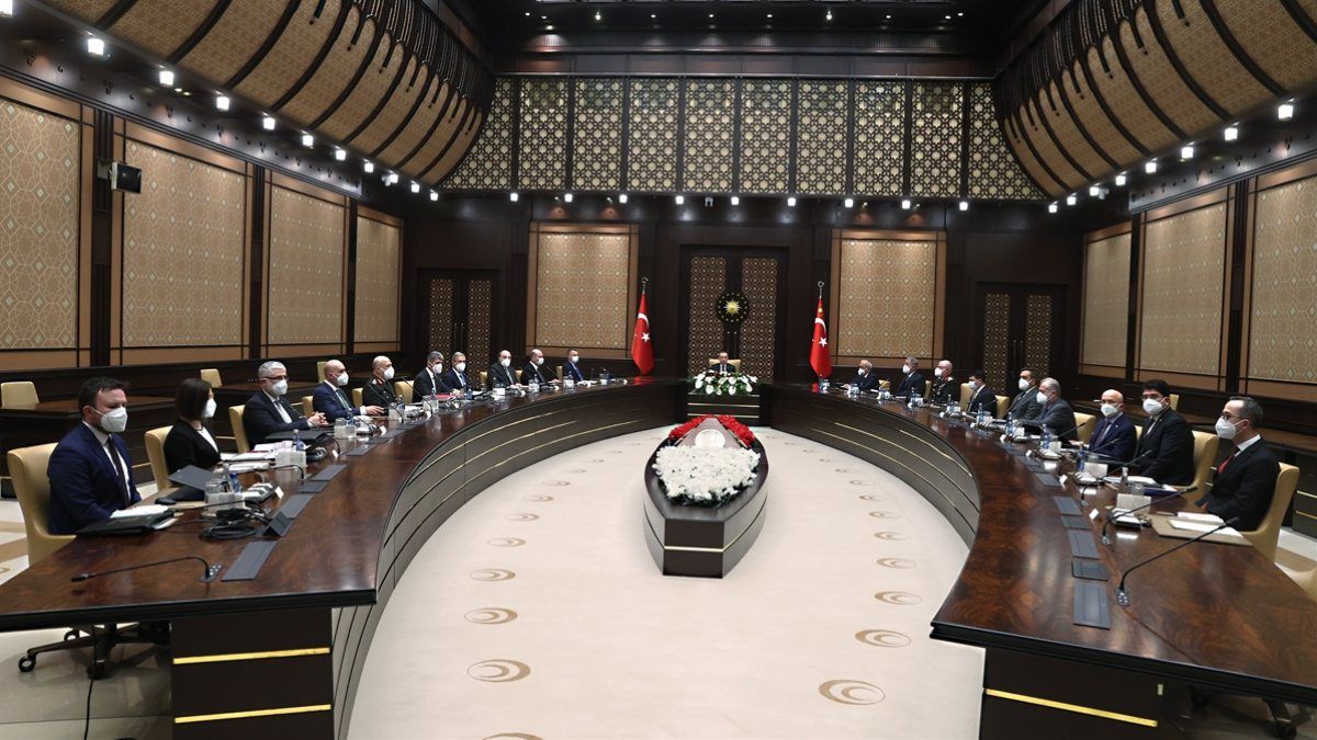 Cumhurbaşkanlığı Külliyesi'nde Savunma Sanayii İcra Komitesi toplantısı