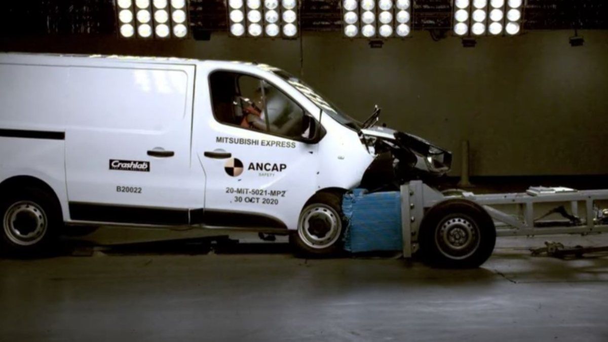 Mitsubishi Express van, güvenlik testlerinden sıfır yıldız aldı