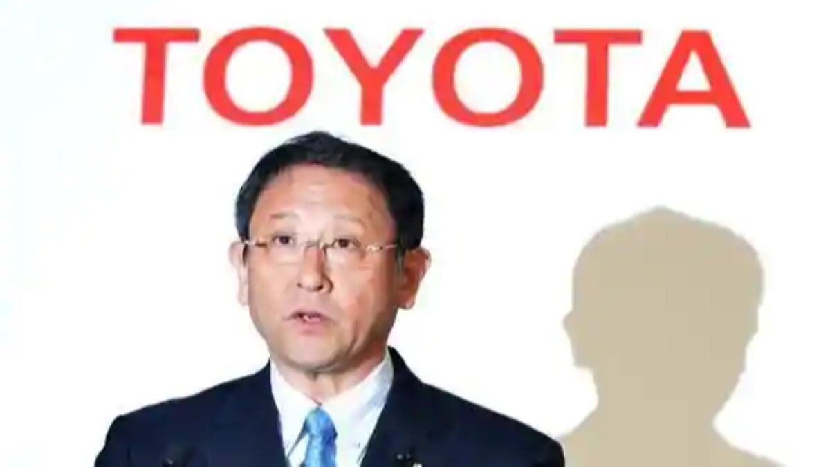 Toyota CEO'su Akio Toyoda, yılın otomobil insanı seçildi