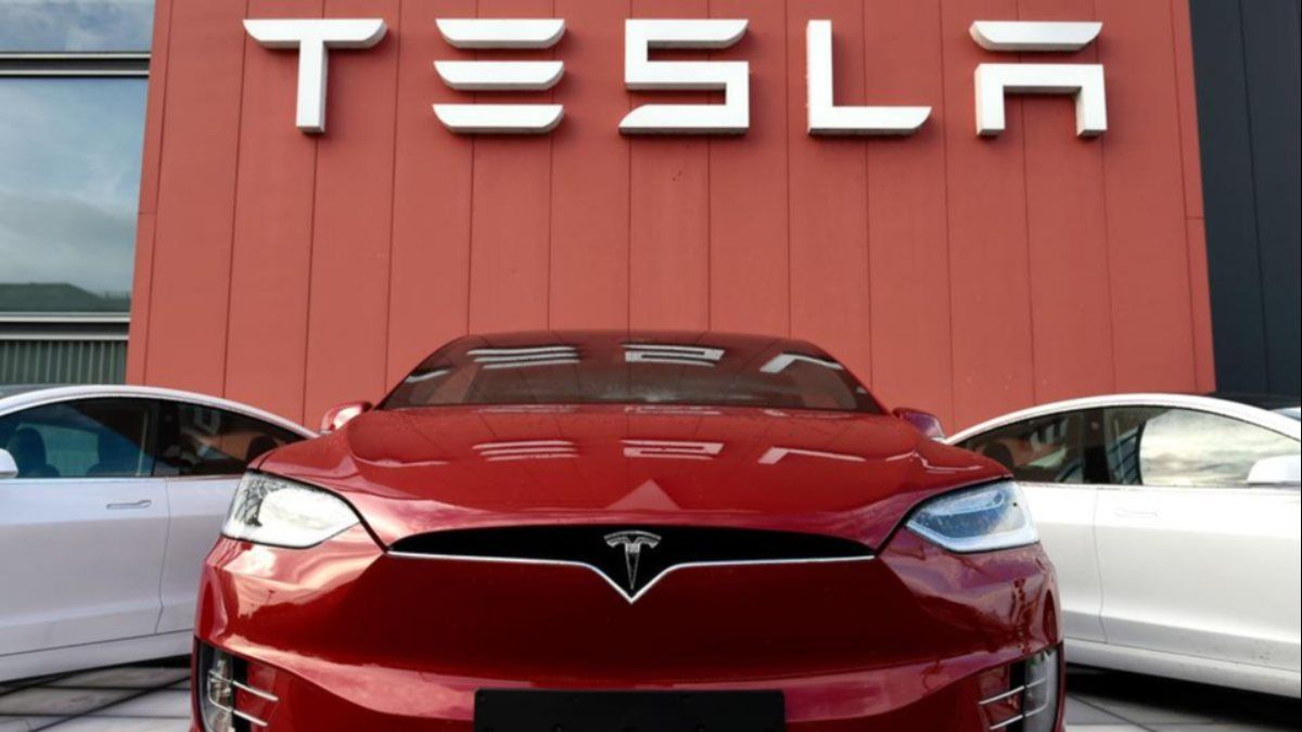 Tesla, 6 bin otomobili geri çağırıyor