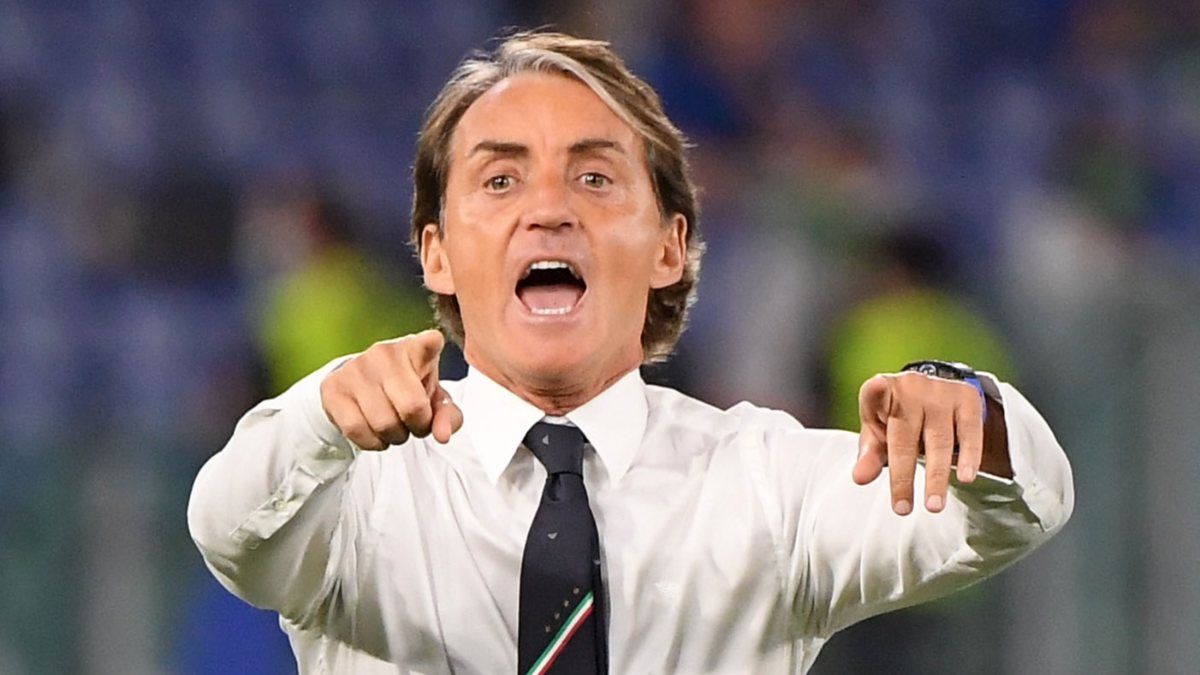 Mancini: Çok iyi oynadık, Türkiye'yi oynatmadık