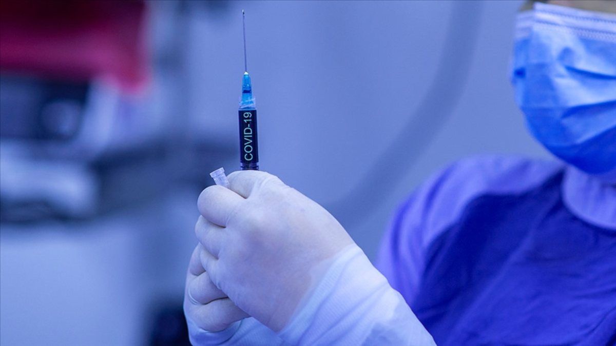 BioNTech ve Sinovac aşıları karşılaştırıldı: BioNTech antikor oluşumunda daha etkili